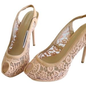 Zara Woman Rose Beige Lace Platform Heels Size 40